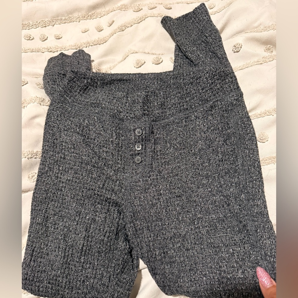 Aerie Cozy Gray Knit Bottoms